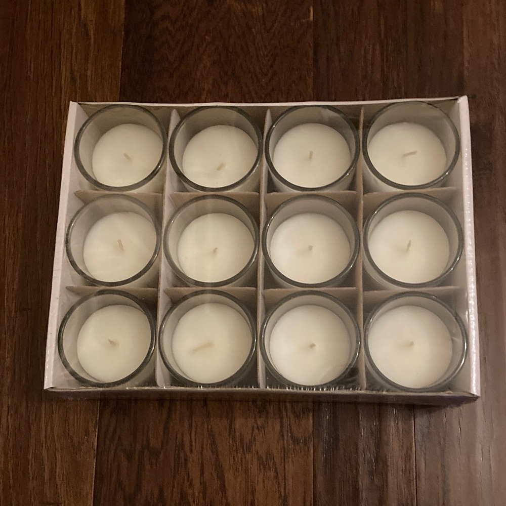 Set of 12 White Tealight Candles NWT Unopened Sealed Package
